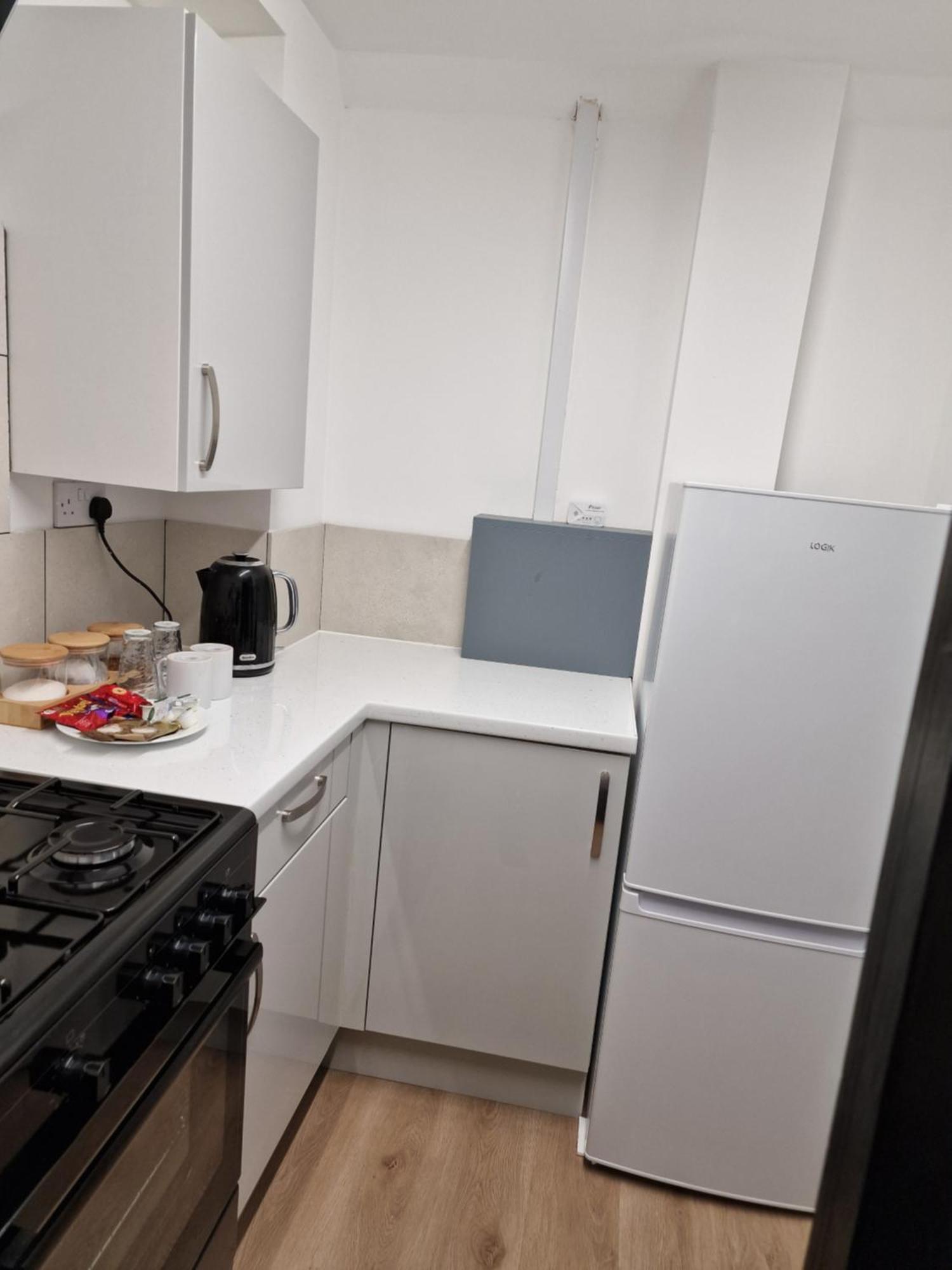 Ckb Flat- Comfort, Cosy, And Secure! Codsall ภายนอก รูปภาพ
