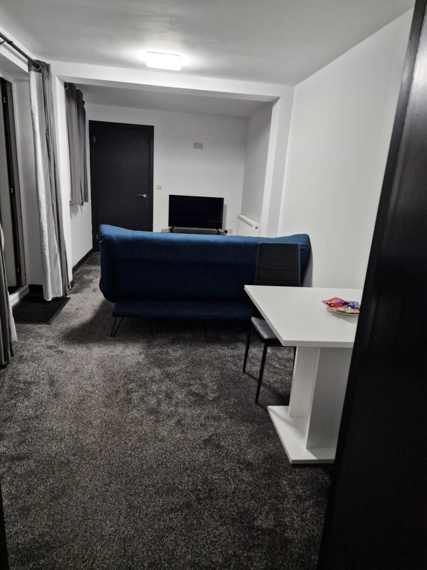 Ckb Flat- Comfort, Cosy, And Secure! Codsall ภายนอก รูปภาพ