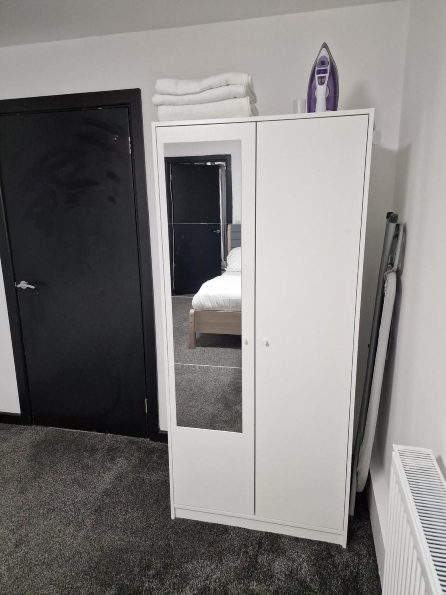 Ckb Flat- Comfort, Cosy, And Secure! Codsall ภายนอก รูปภาพ
